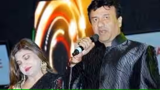 Alka Yagnik recollects Anu Malik sitting on a dharna and refusing to record songs unless she sang for “Refugee”
