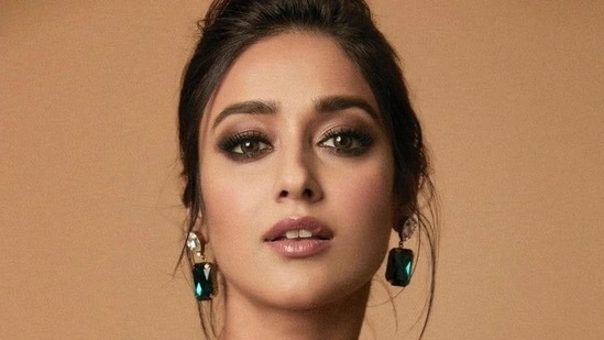 Ileana D’Cruz’s baby daddy controversy on the internet shows how women are so frequently scrutinised