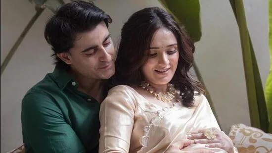 Twins bring joy to Gautam Rode and Pankhuri Awasthy as they are blessed ...