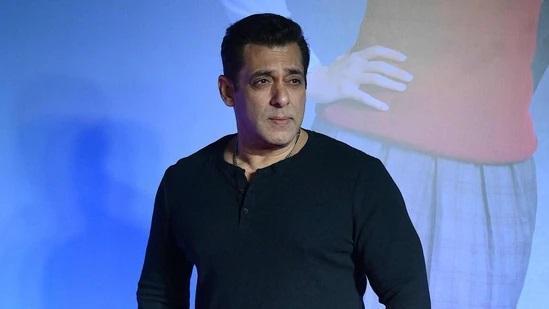 Salman Khan Affirms: ‘The Way I Travel, the Way I Dress’ Not Typical Superstar Habits