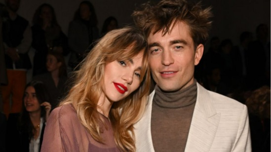 Suki Waterhouse, Robert Pattinson’s Girlfriend, Reveals Pregnancy, Showcases Baby Bump at Festival