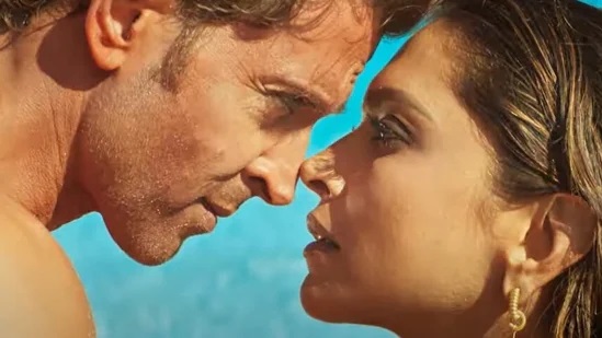 Hrithik Roshan and Deepika Padukone sizzle in the teaser for the new song “Ishq Jaisa Kuch” from Fighter