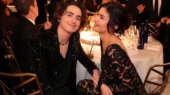 Timothée Chalamet and Kylie Jenner lock lips at Golden Globes 2024; fans curious about their conversation